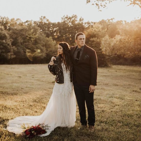 Meet your Posher, Mikenna - Picture 1 of 1